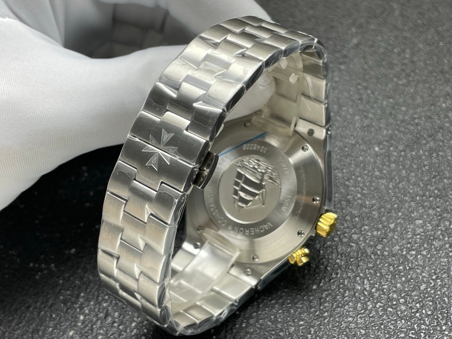 Vacheron Constantin Overseas Chronograph Moonphase Two-Tone Steel & Gold