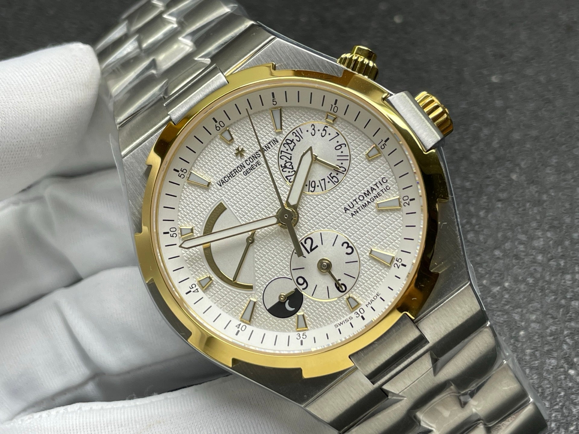 Vacheron Constantin Overseas Chronograph Moonphase Two-Tone Steel & Gold