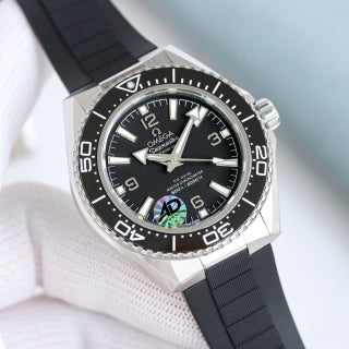 OMEGA Seamaster Planet Ocean 600M