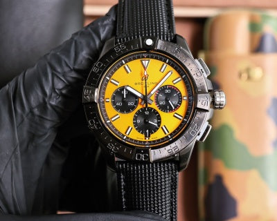 Breitling Avenger Chronograph