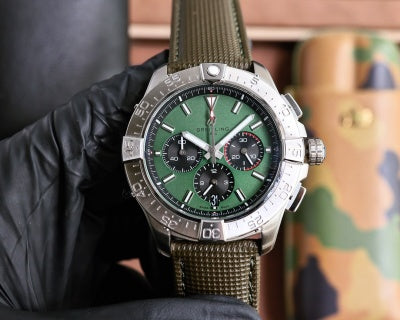 Breitling Avenger Chronograph