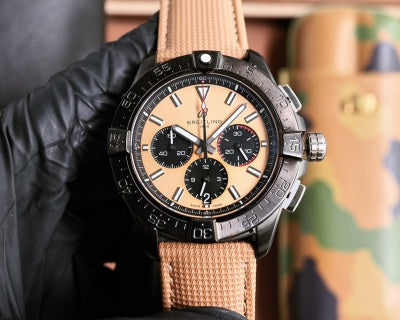 Breitling Avenger Chronograph