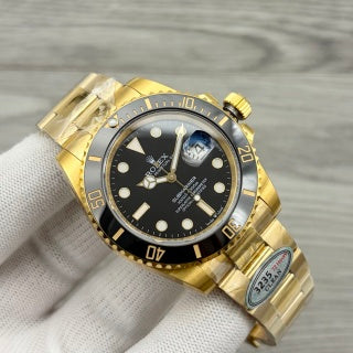 Rolex Submariner Date