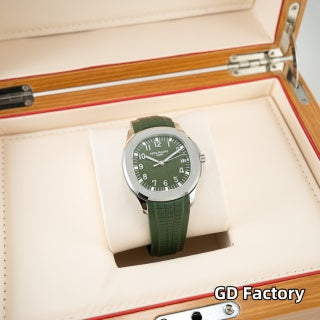 Patek Philippe Aquanaut Ref.5167A-012