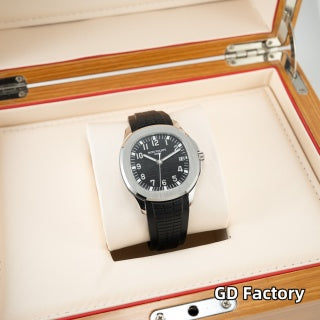 Patek Philippe Aquanaut Ref.5167A-012
